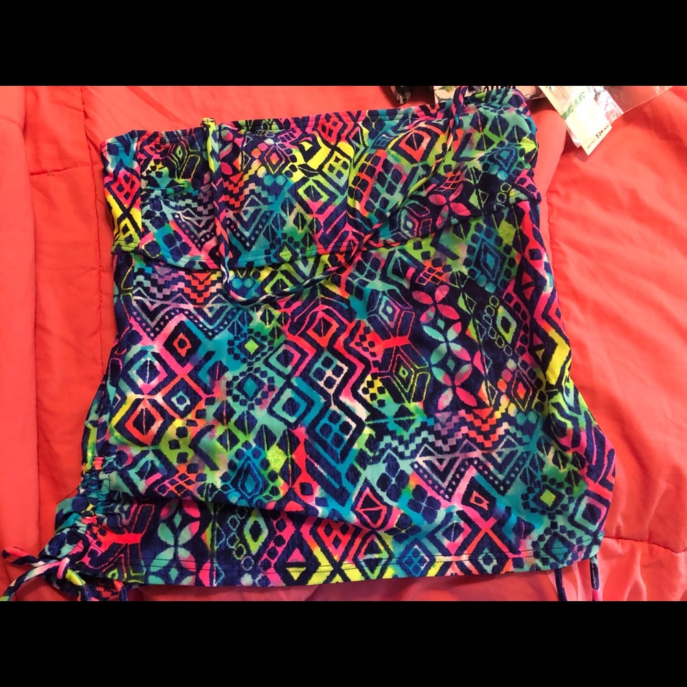 Multicolored tankini top
